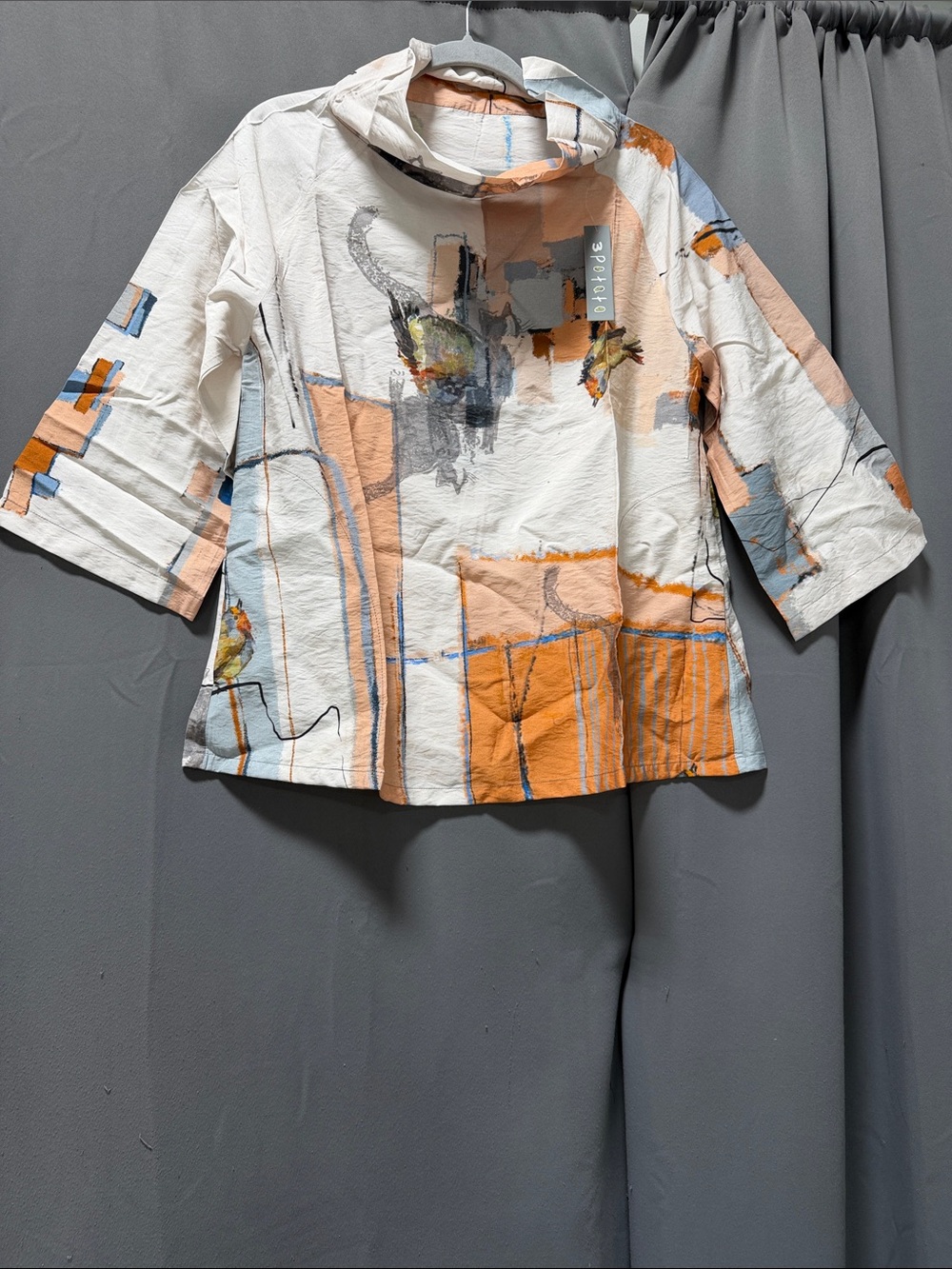 3 Potato Mockneck Blouse- L